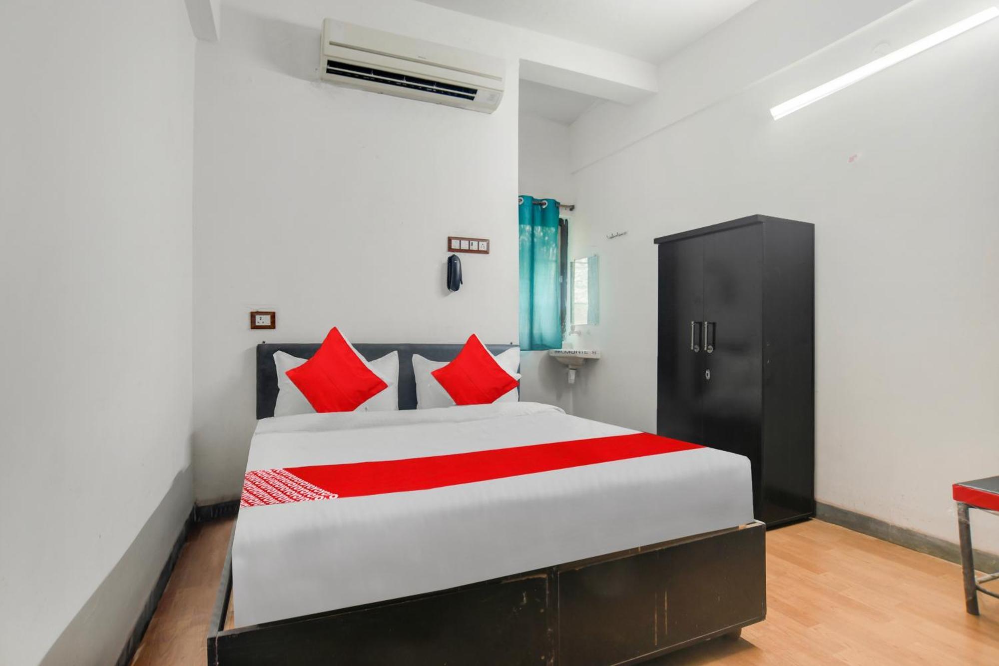 Oyo Flagship Hotel Shree United Indore Exterior photo