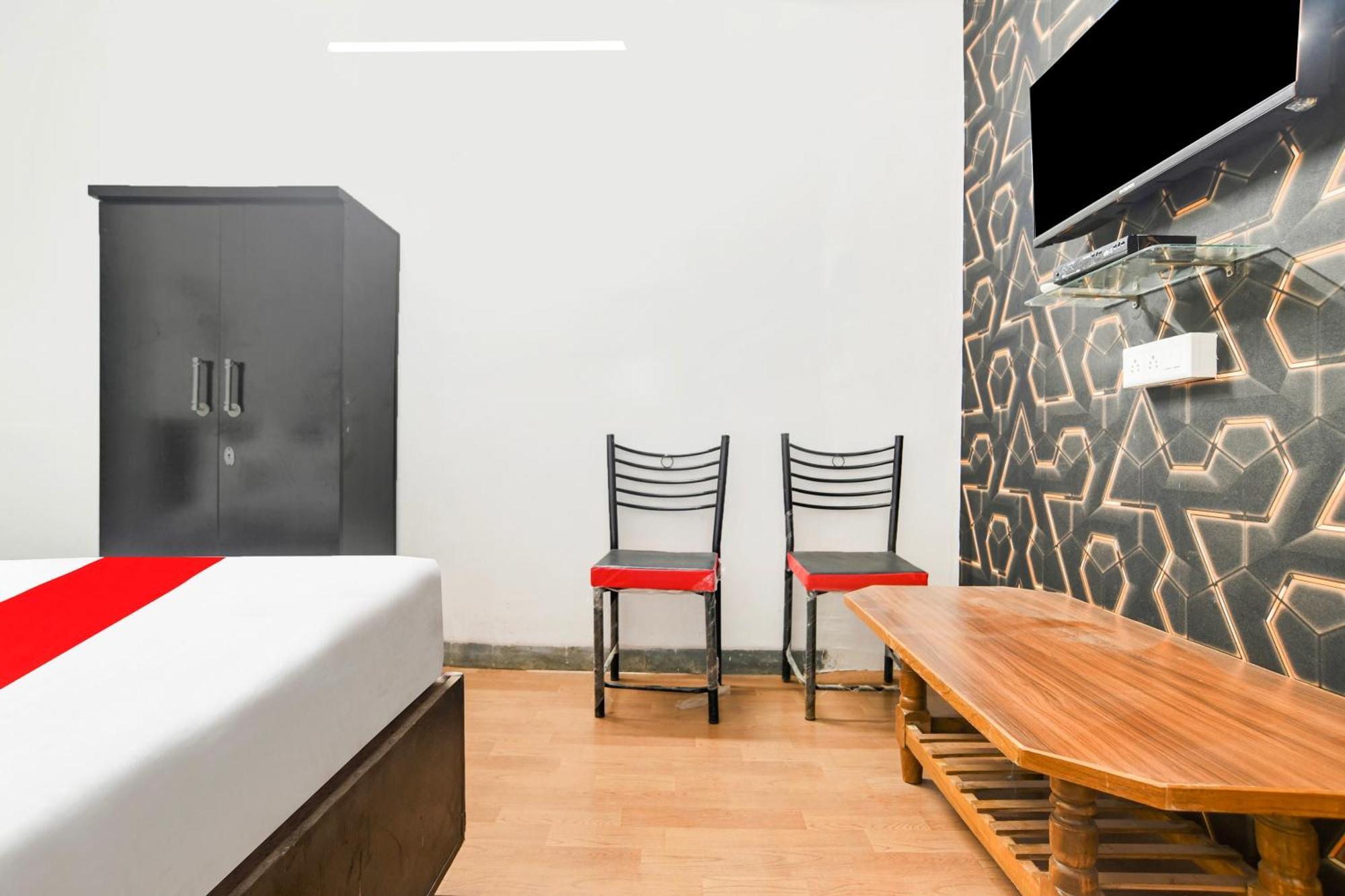 Oyo Flagship Hotel Shree United Indore Exterior photo